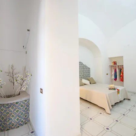Antonelloapartments - La Casa Del Pozzo * Sant'Agnello